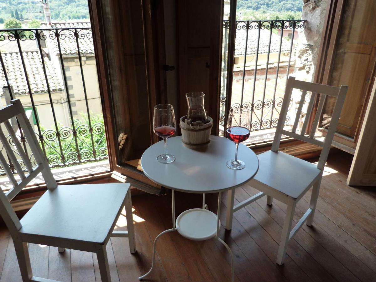 Les Magranes Bed & Breakfast Argelaguer ภายนอก รูปภาพ