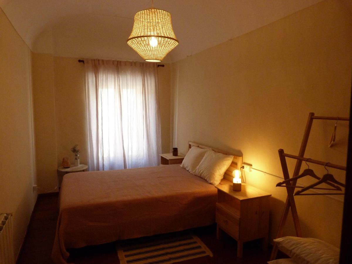 Les Magranes Bed & Breakfast Argelaguer ภายนอก รูปภาพ