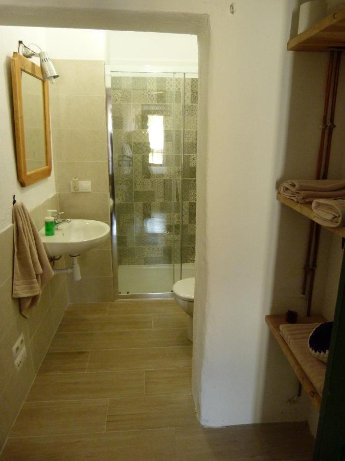 Les Magranes Bed & Breakfast Argelaguer ภายนอก รูปภาพ