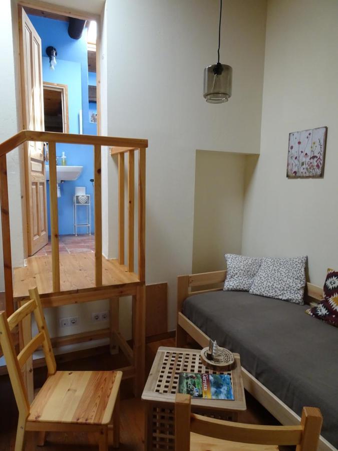 Les Magranes Bed & Breakfast Argelaguer ภายนอก รูปภาพ
