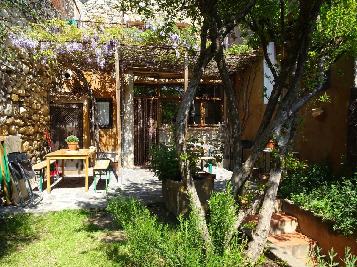 Les Magranes Bed & Breakfast Argelaguer ภายนอก รูปภาพ